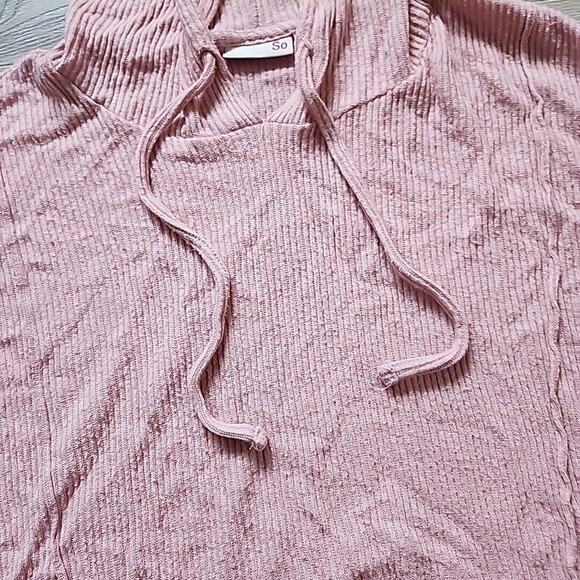 SO Hoodie L Pink Pullover Long Sleeve Sweater Soft Stretchy Knit Beach Light - Picture 3 of 7